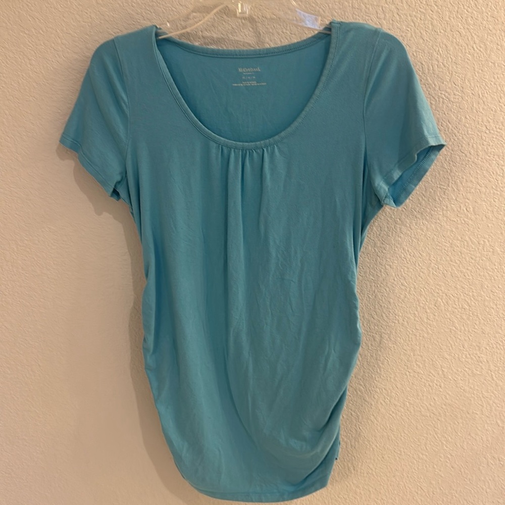 Motherhood Maternity, scoopneck T-shirt